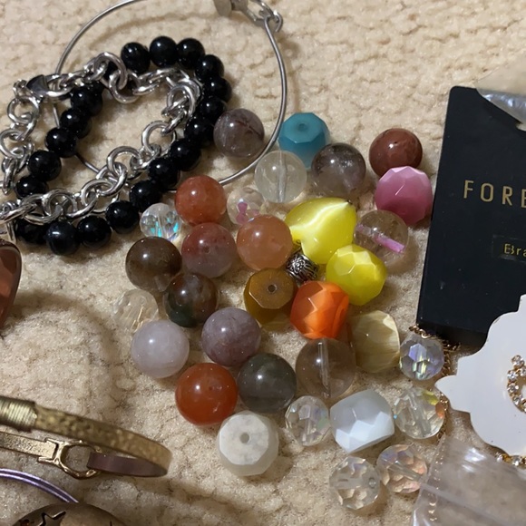 🖤JUNK JEWELRY FOR CRAFT PURPOSE 3 - Picture 2 of 13